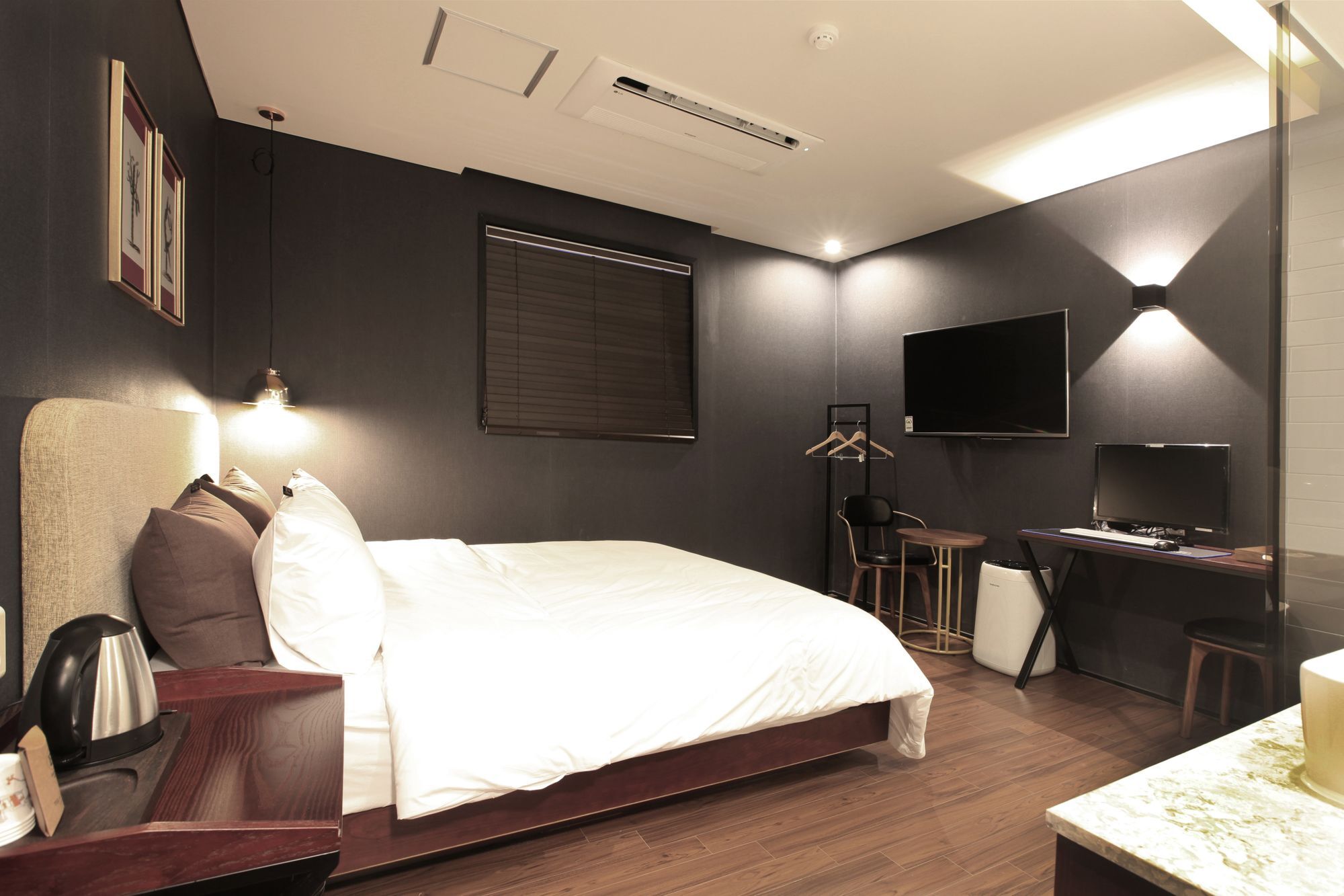 Brown Dot Hotel Yangjeong Пусан Екстериор снимка