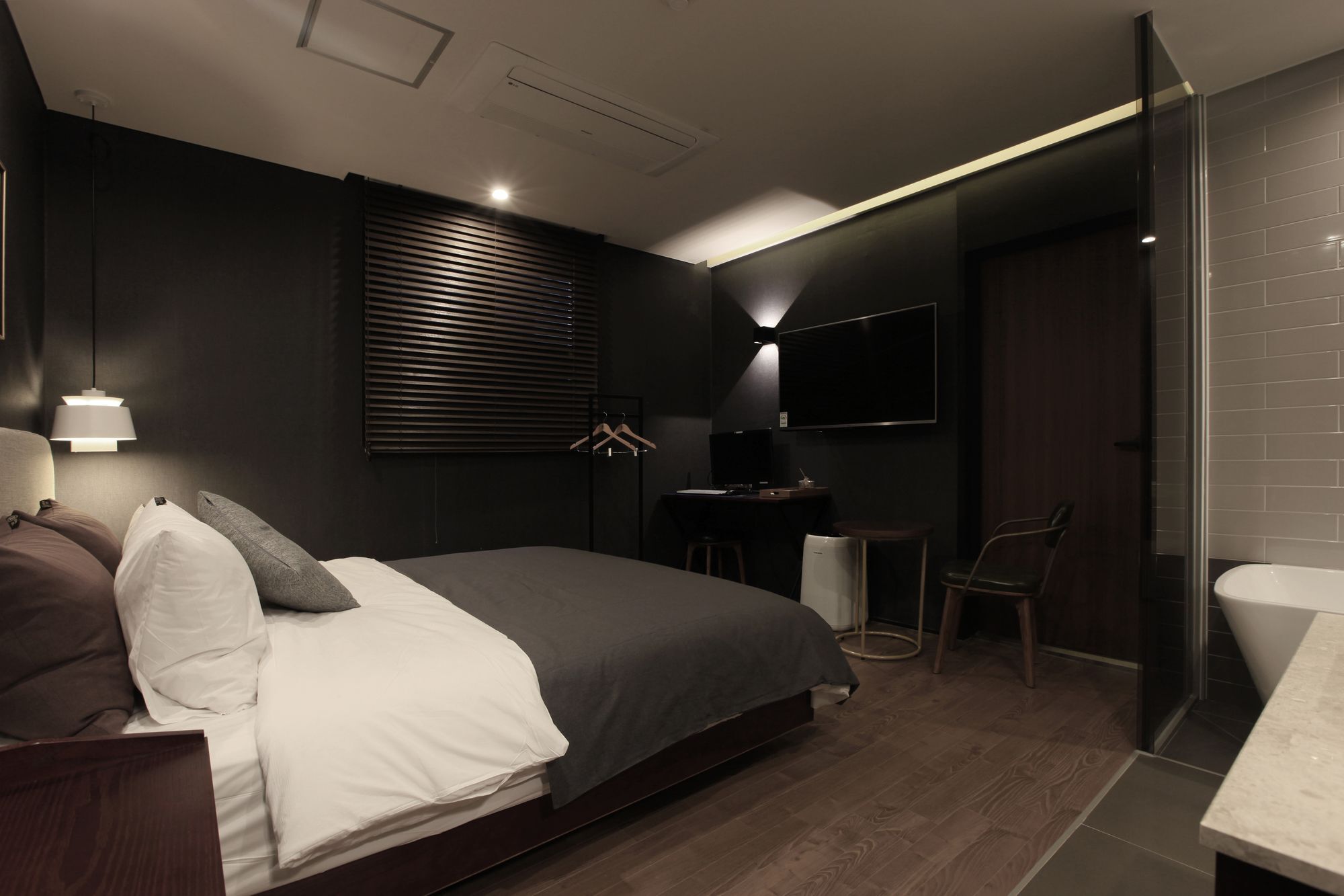 Brown Dot Hotel Yangjeong Пусан Екстериор снимка