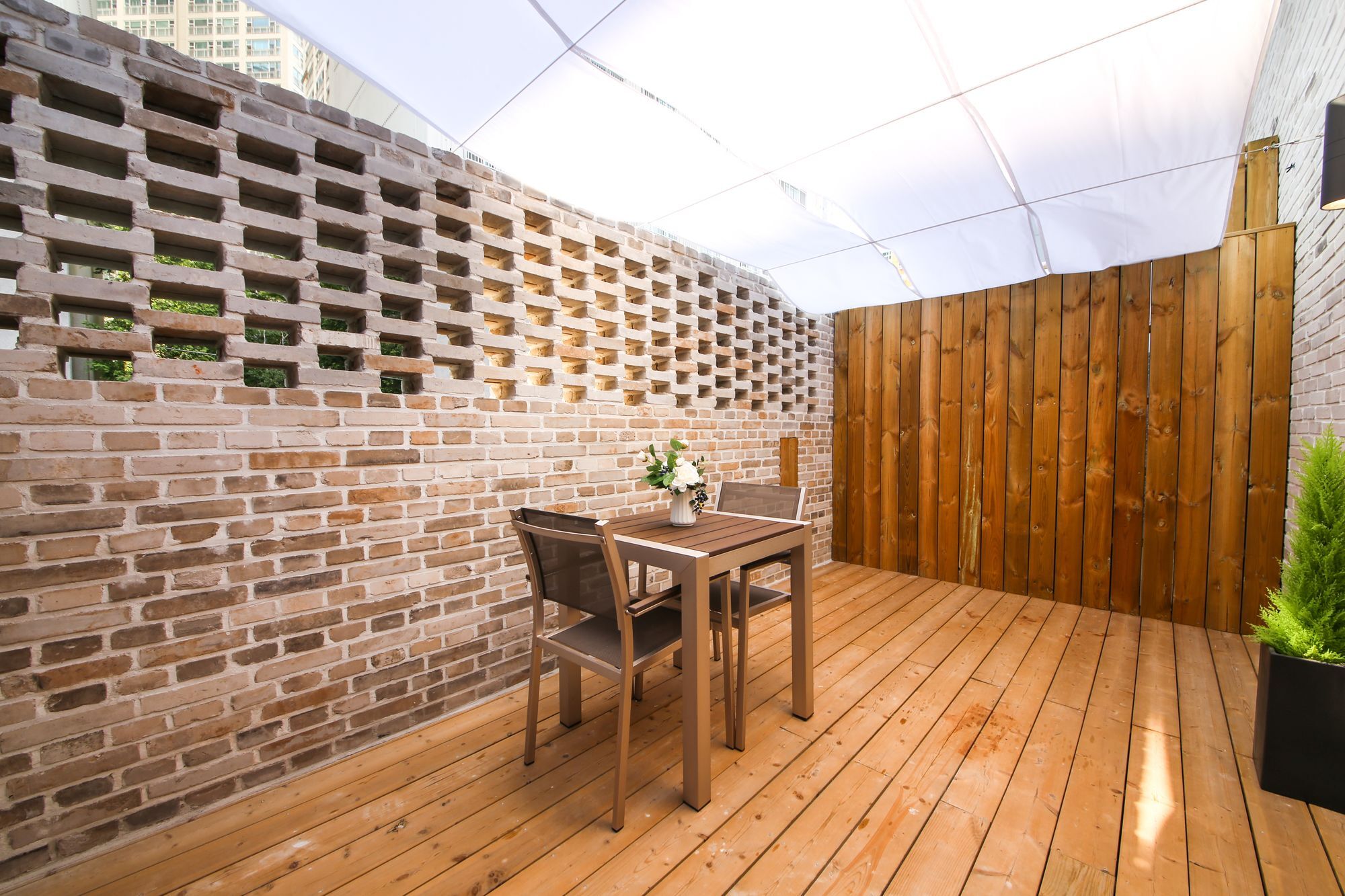 Brown Dot Hotel Yangjeong Пусан Екстериор снимка