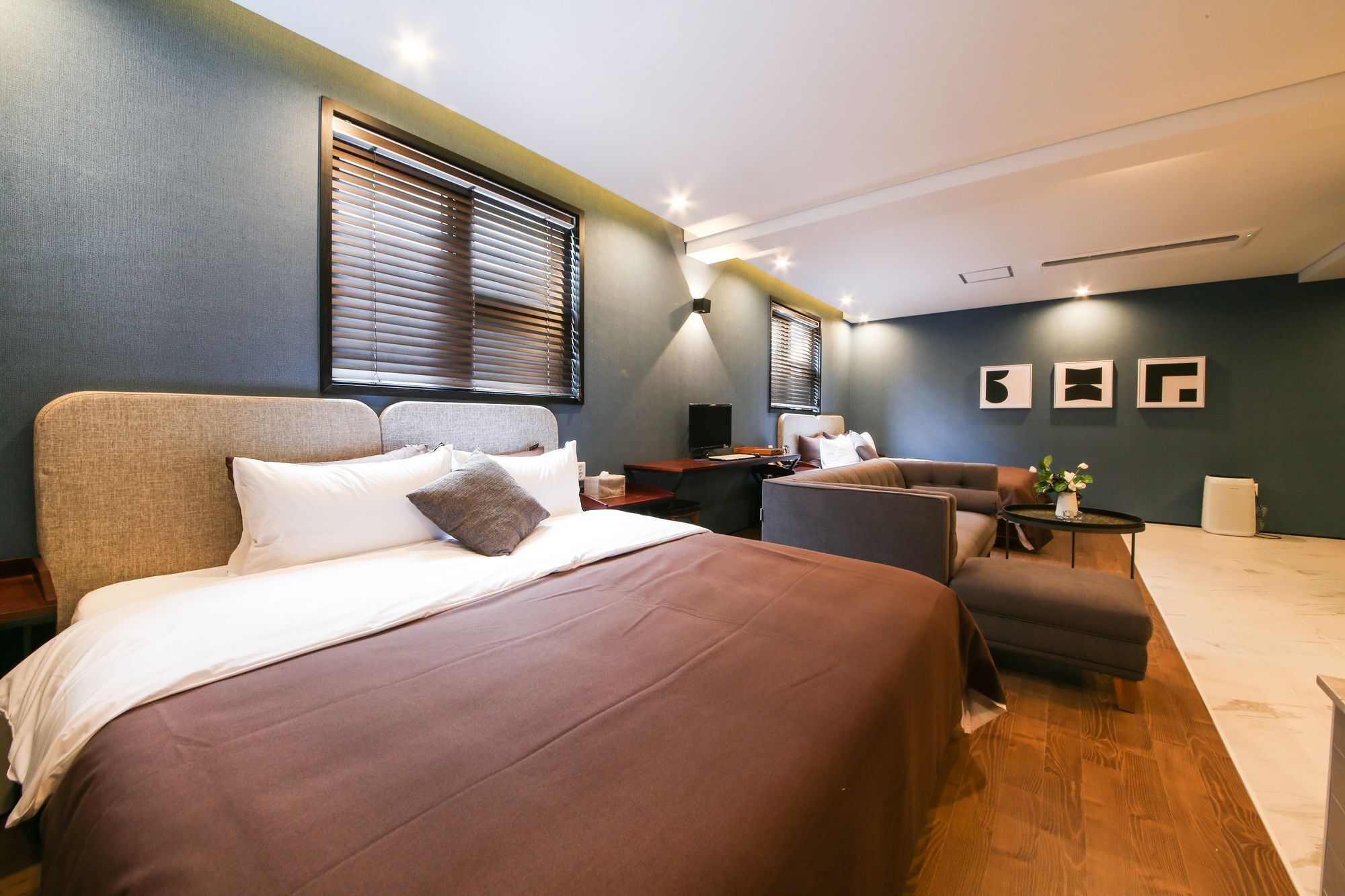 Brown Dot Hotel Yangjeong Пусан Екстериор снимка